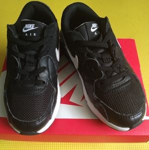 🤩SZ 11 NIKE AIR MAX EXCEE🤩